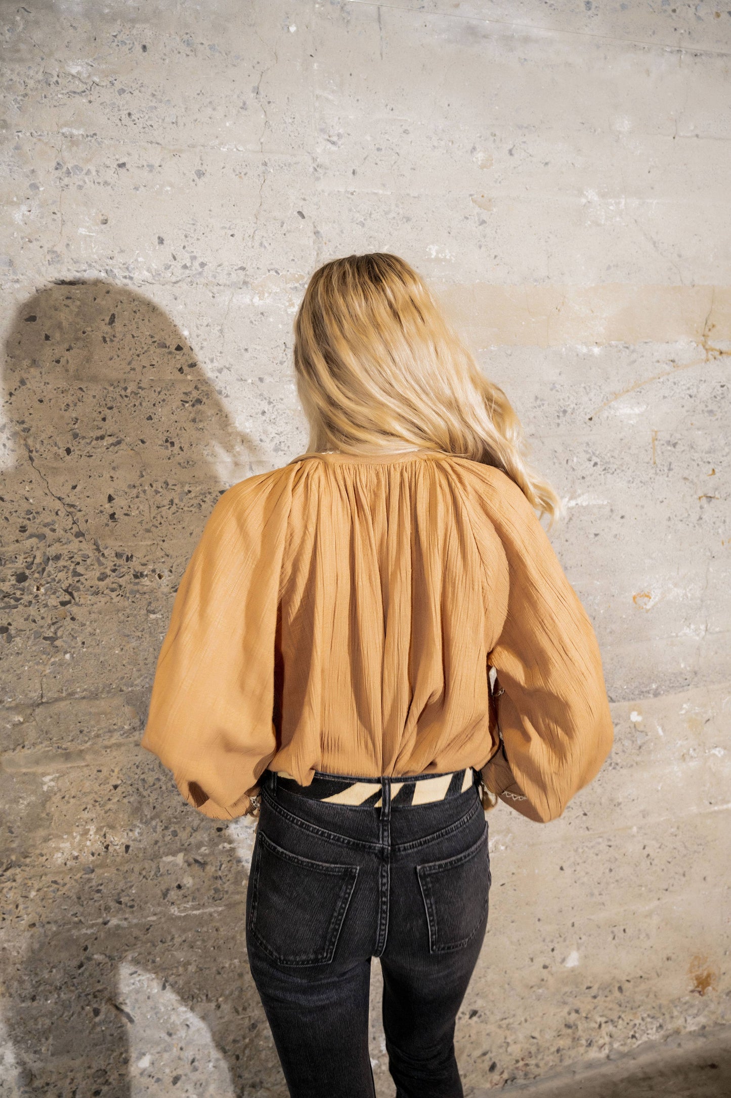 Piti Cuiti Beige Blumenbluse