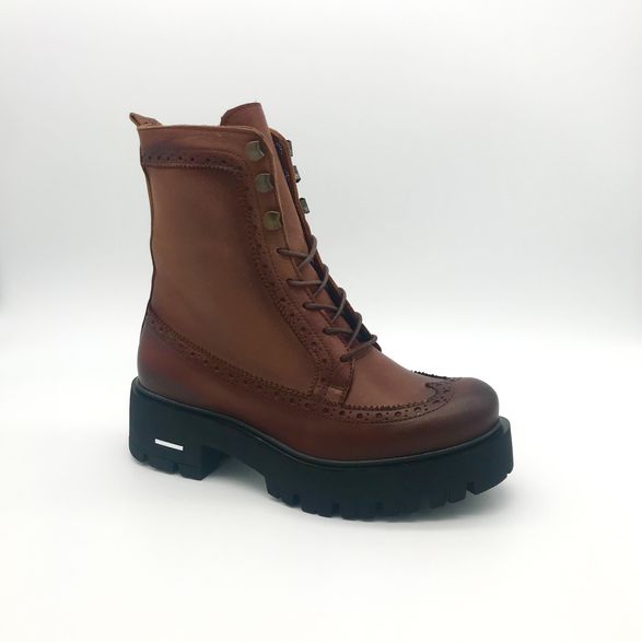 The Schuh Effekt Boots Braun