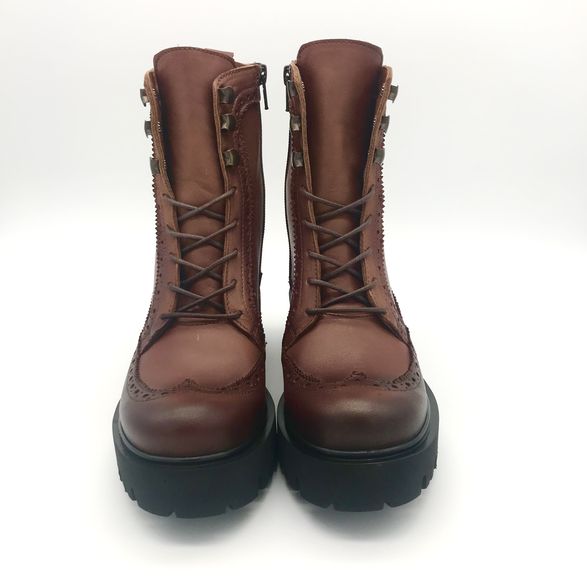 The Schuh Effekt Boots Braun