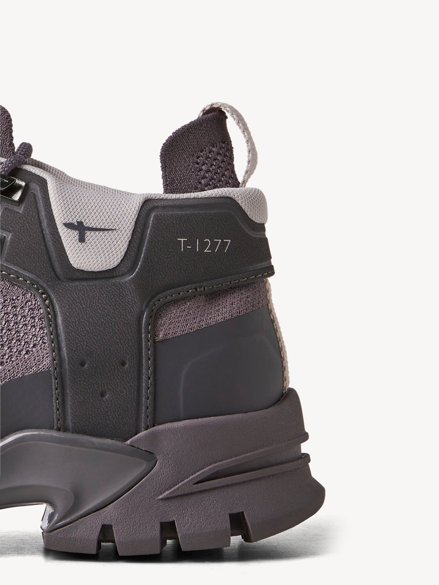 Tamaris Wanderschuh Grau