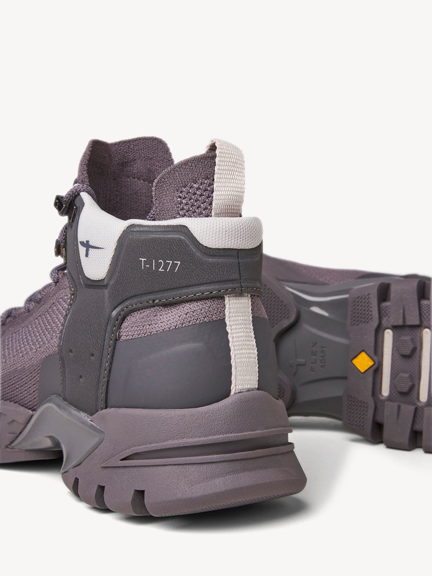 Tamaris Wanderschuh Grau