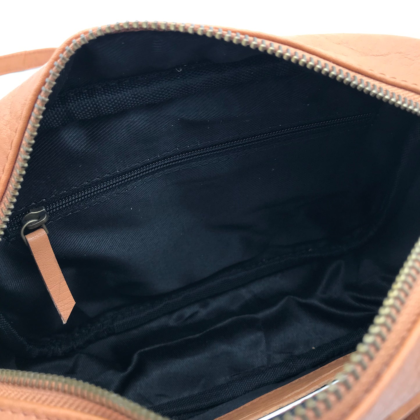 Treats Crossbody Cally Natty Edel Tasche Cognac