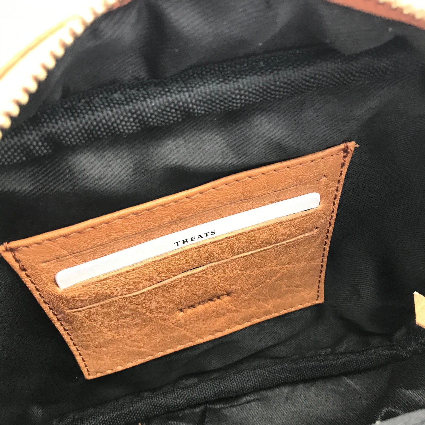 Treats Crossbody Cally Natty Edel Tasche Cognac