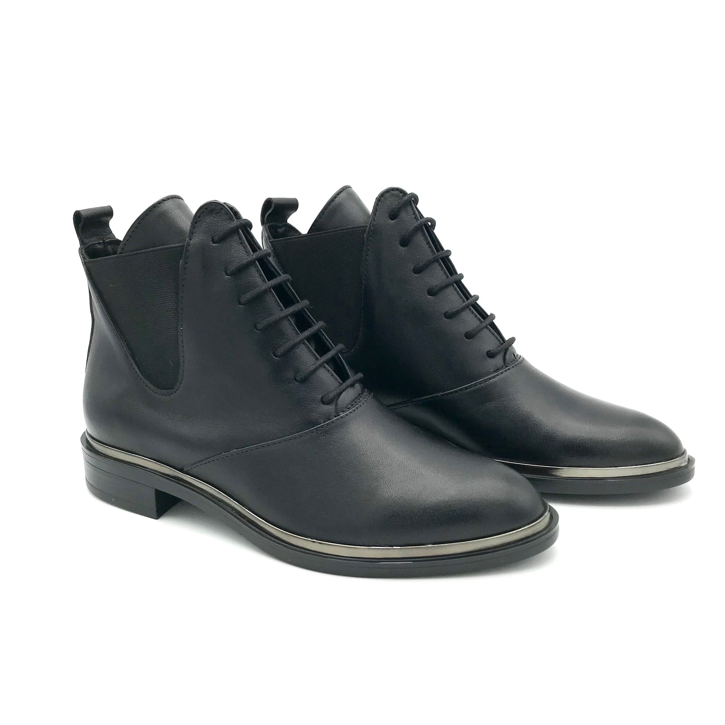 The Schuh Effekt Stiefelette Chelsea Schwarz