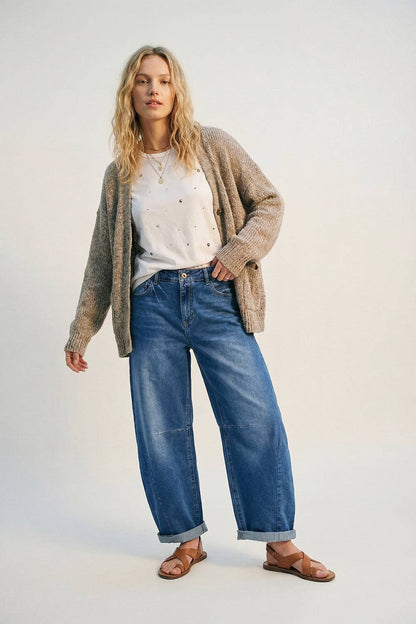 Barrel-Jeans mit mittlerer Waschung