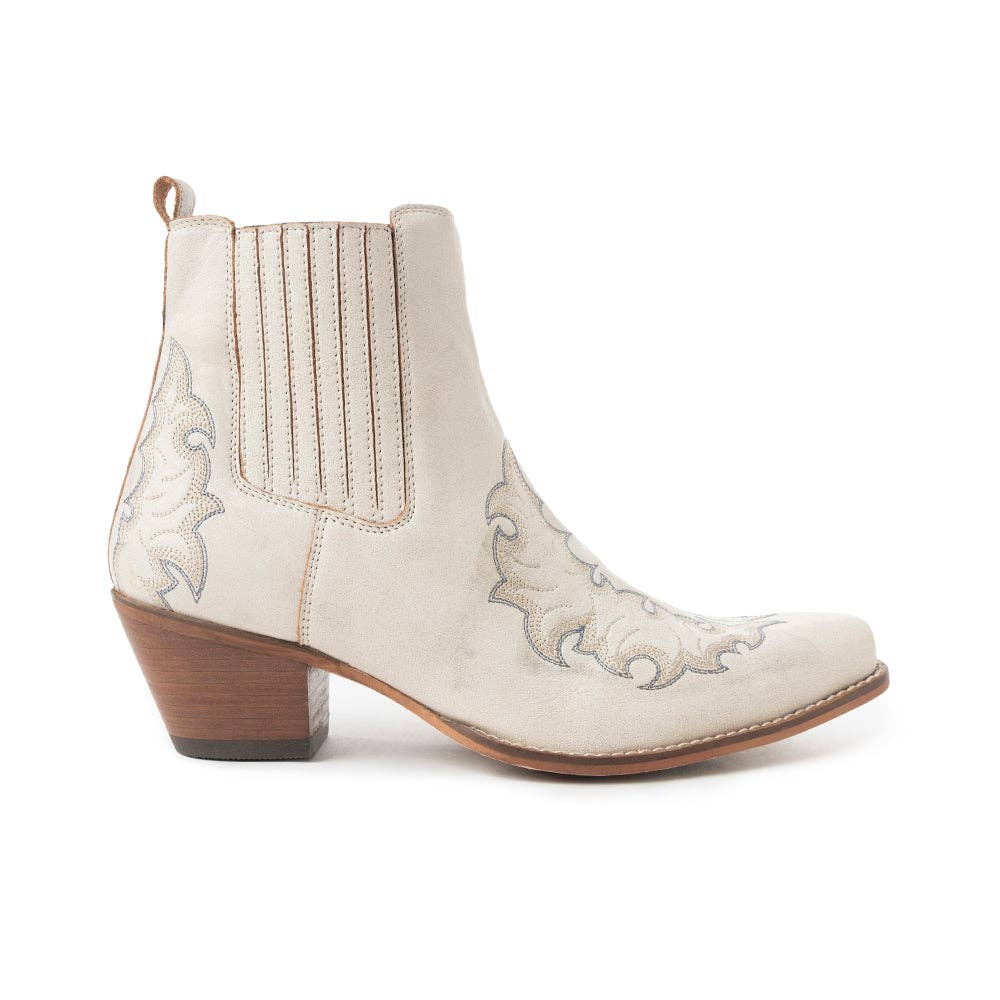 MYRA Dearling Ranch Boots