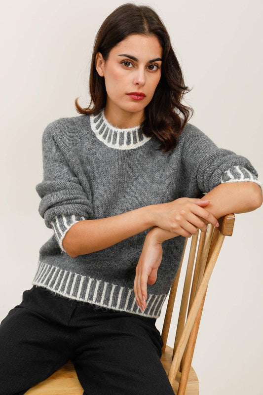 Daphnea Pullover Grau