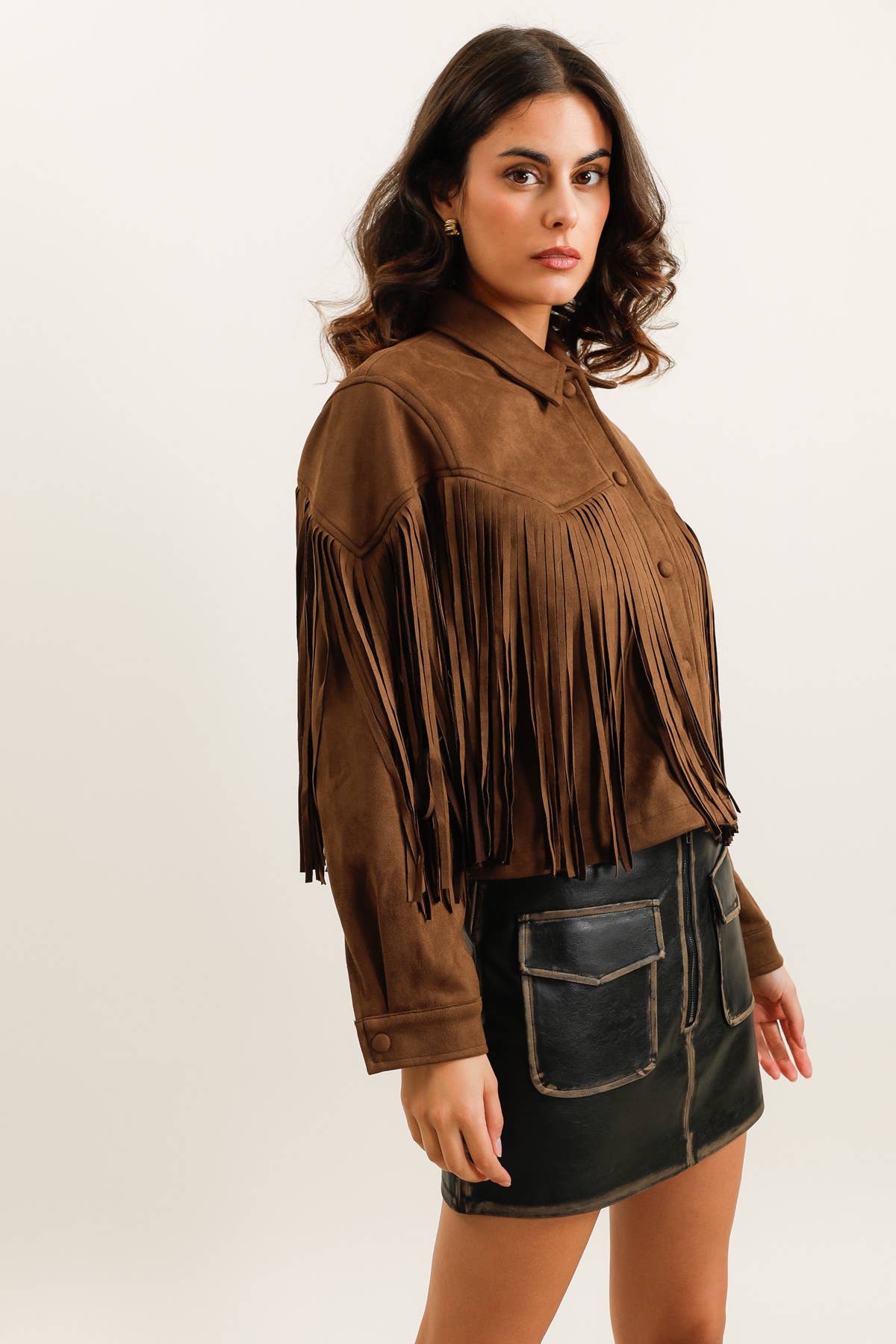 Damenjacke in Wildlederoptik mit Fransen im Western-Stil - 5956: Camel / 6 Pieces: 3S 2M 1L