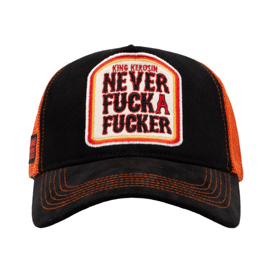 Trucker Cap «Never Fuck a Fucker»