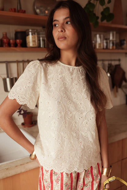 Top Elvan: Beige / S/M