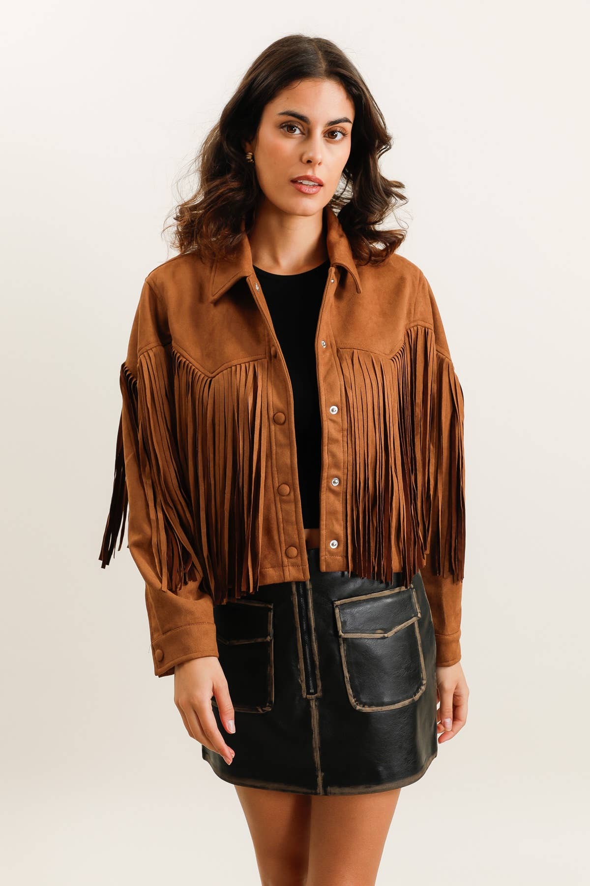 Damenjacke in Wildlederoptik mit Fransen im Western-Stil - 5956: Camel / 6 Pieces: 3S 2M 1L