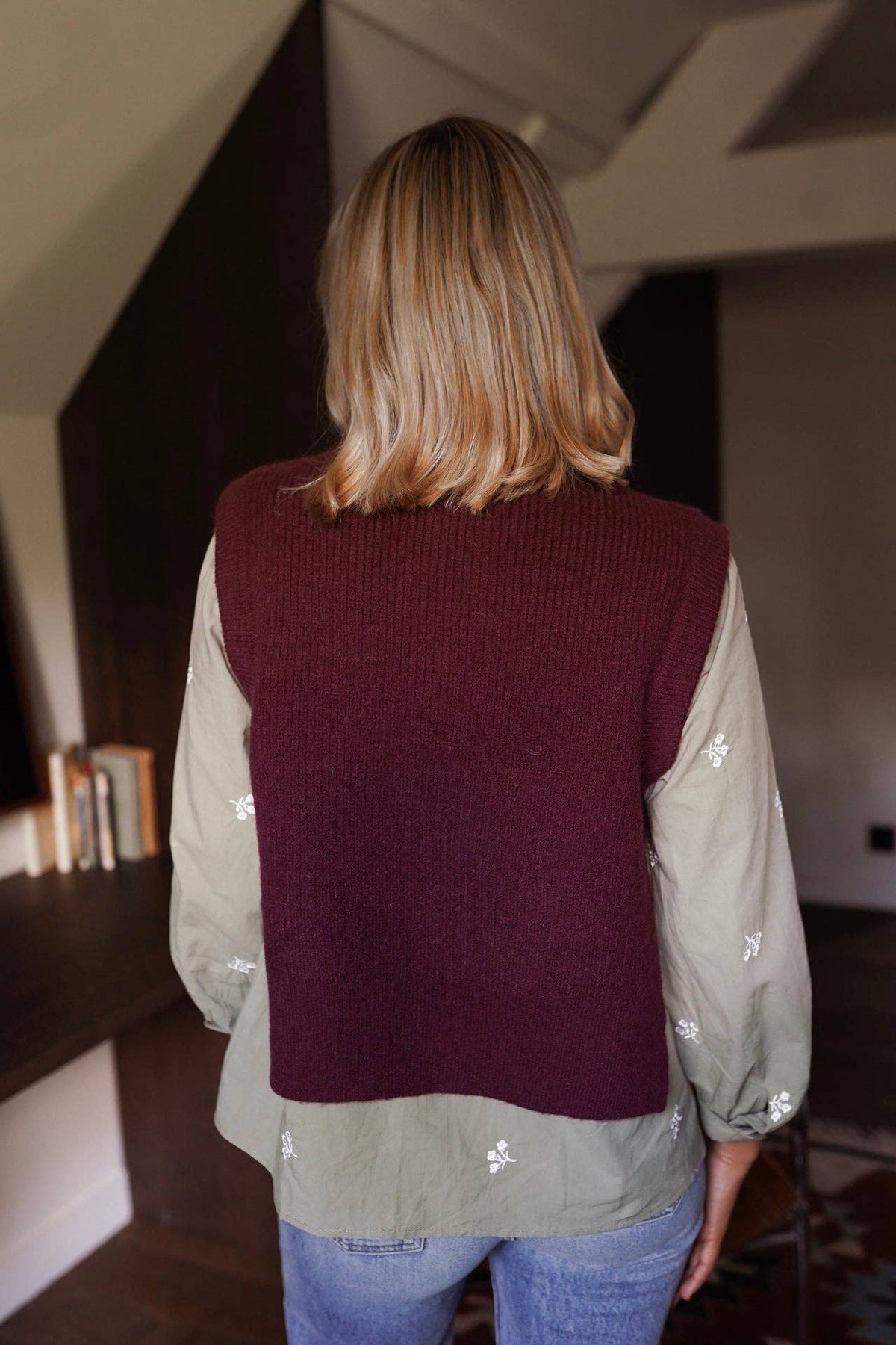 In April 1986 Pullover Lyzbet Bordeaux